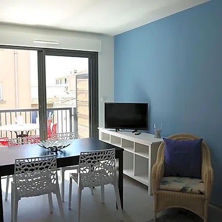Moderne 3*