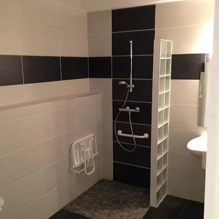 Moderne Apart-hotel 3*