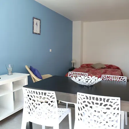 Moderne 3*